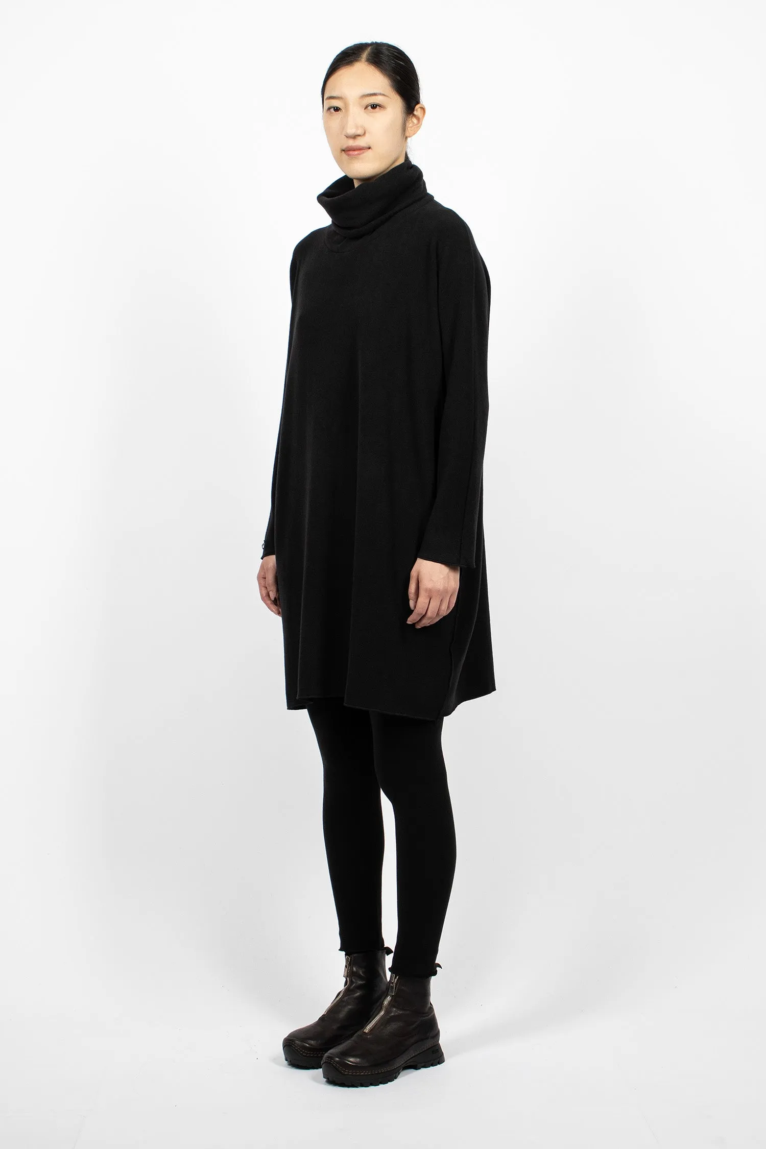 31_213 Turtleneck Dress Black