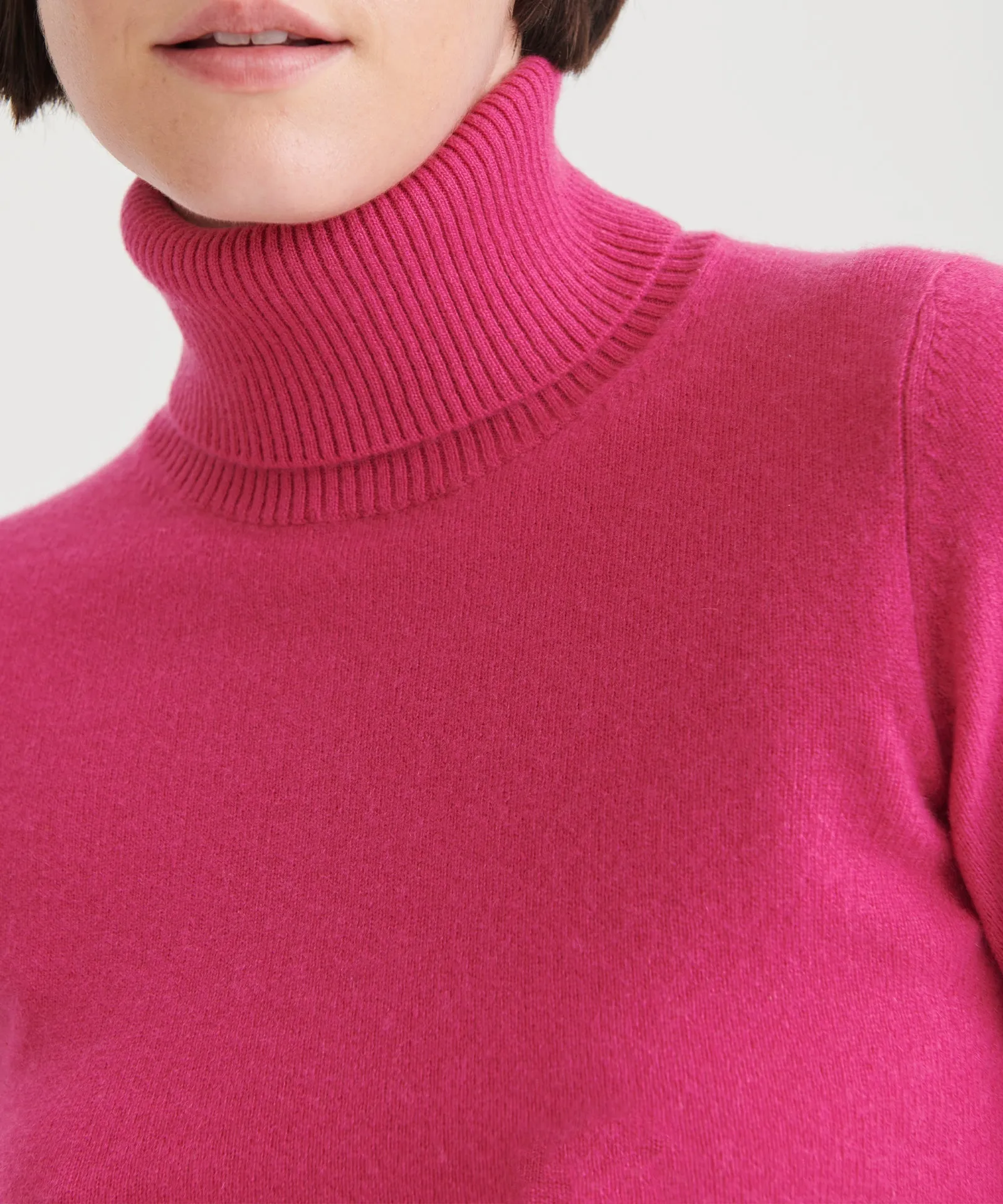 Cashmere Classic Turtleneck