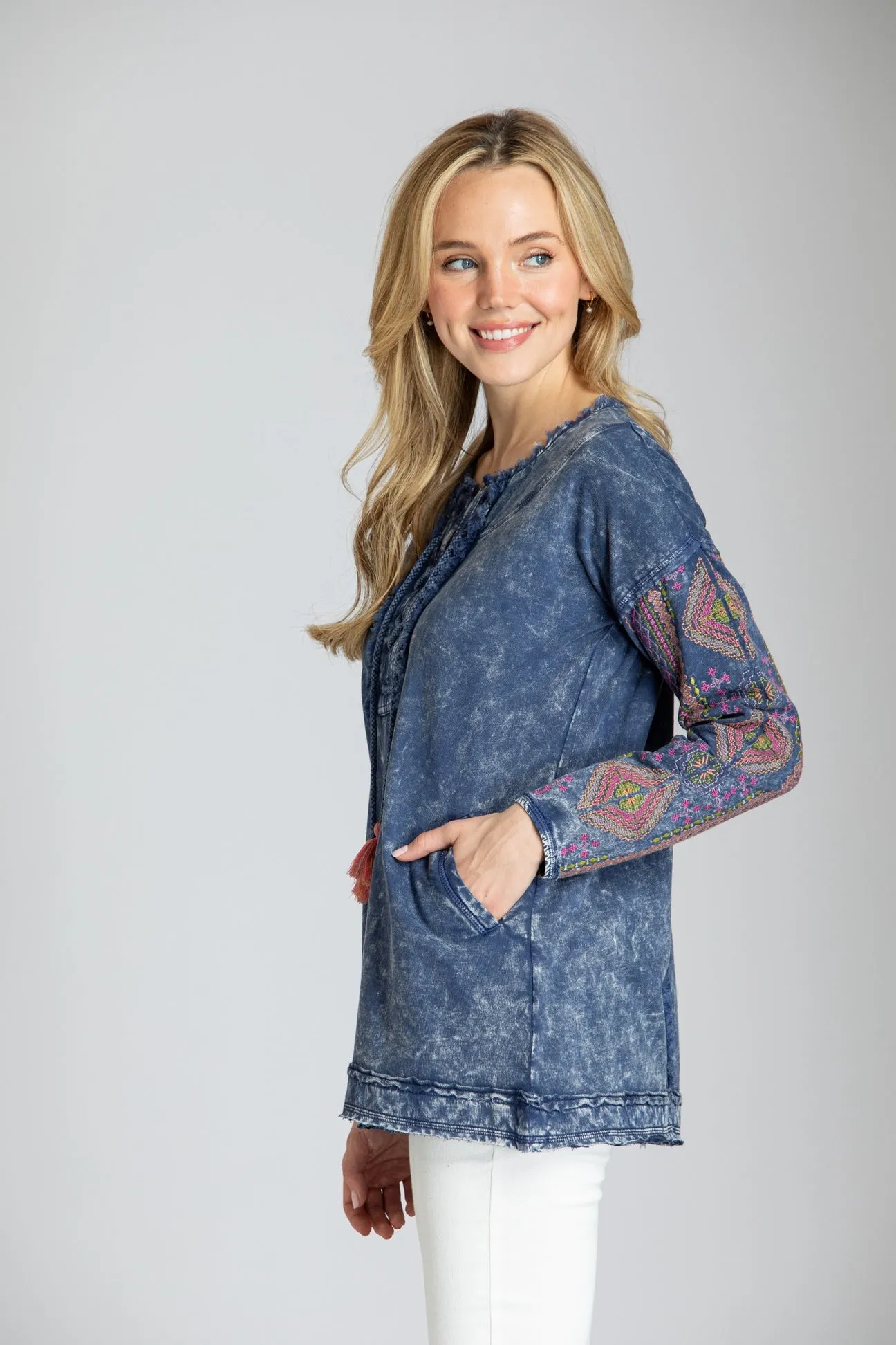 Embroidered V-Neck Pullover