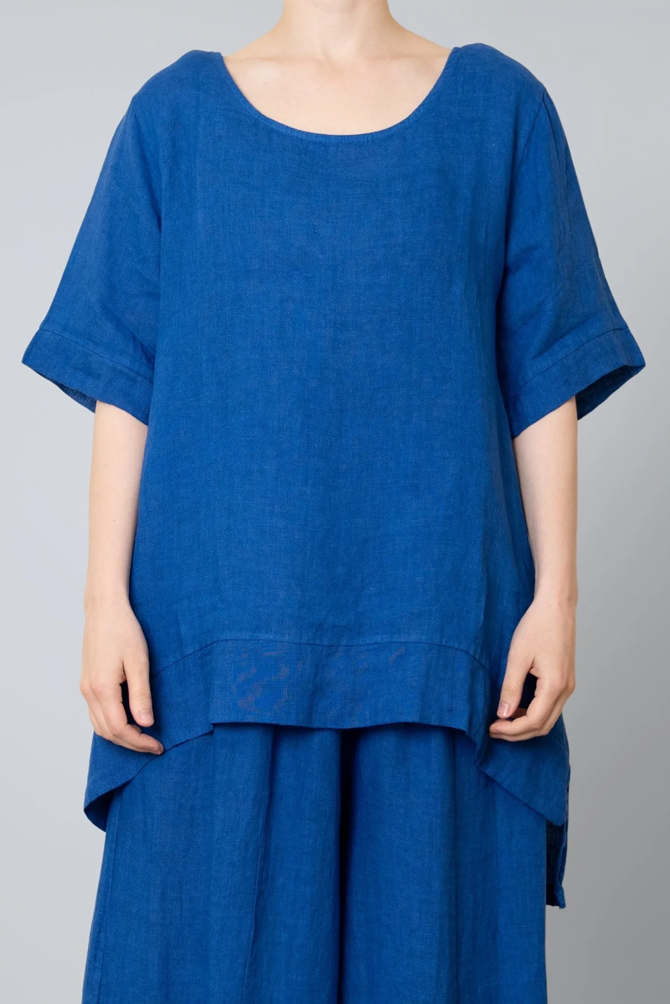 Enzo Linen Tunic (One-Size)