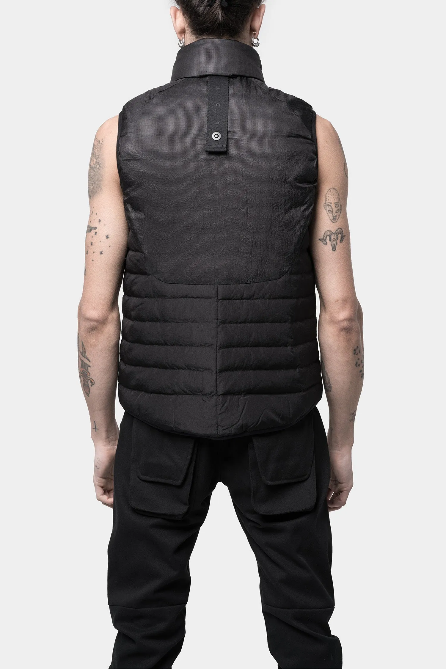 Lightweight down puffer vest