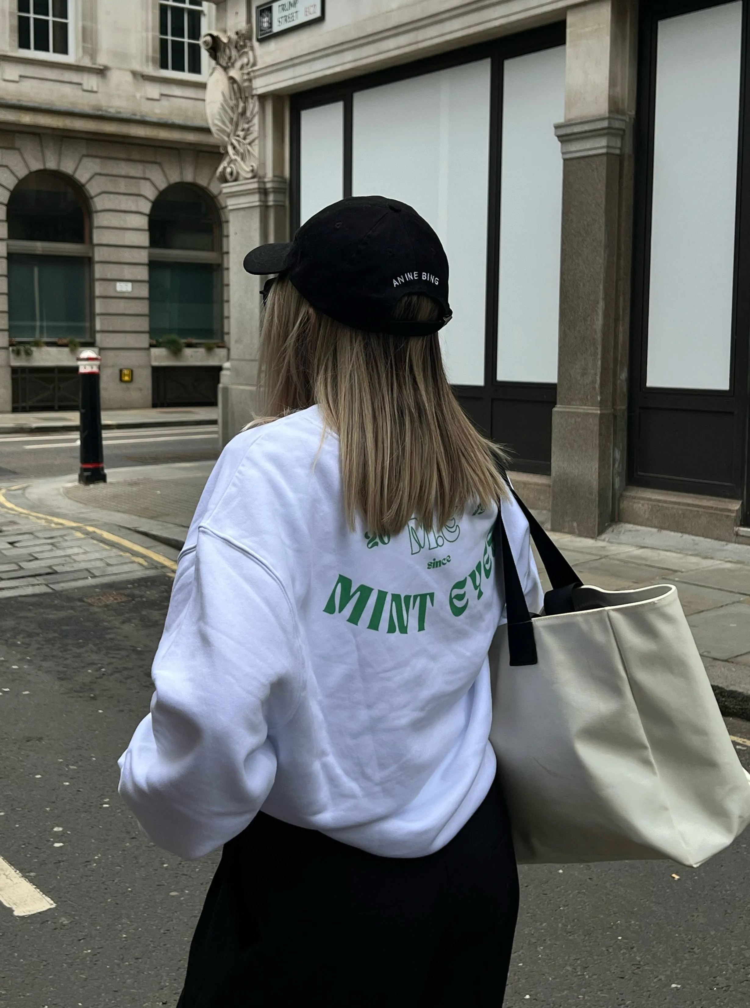 Mint Eyes sweatshirt