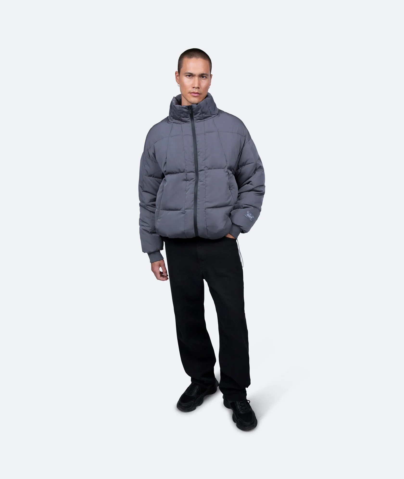 MOTION PUFFER JACKET - GREY