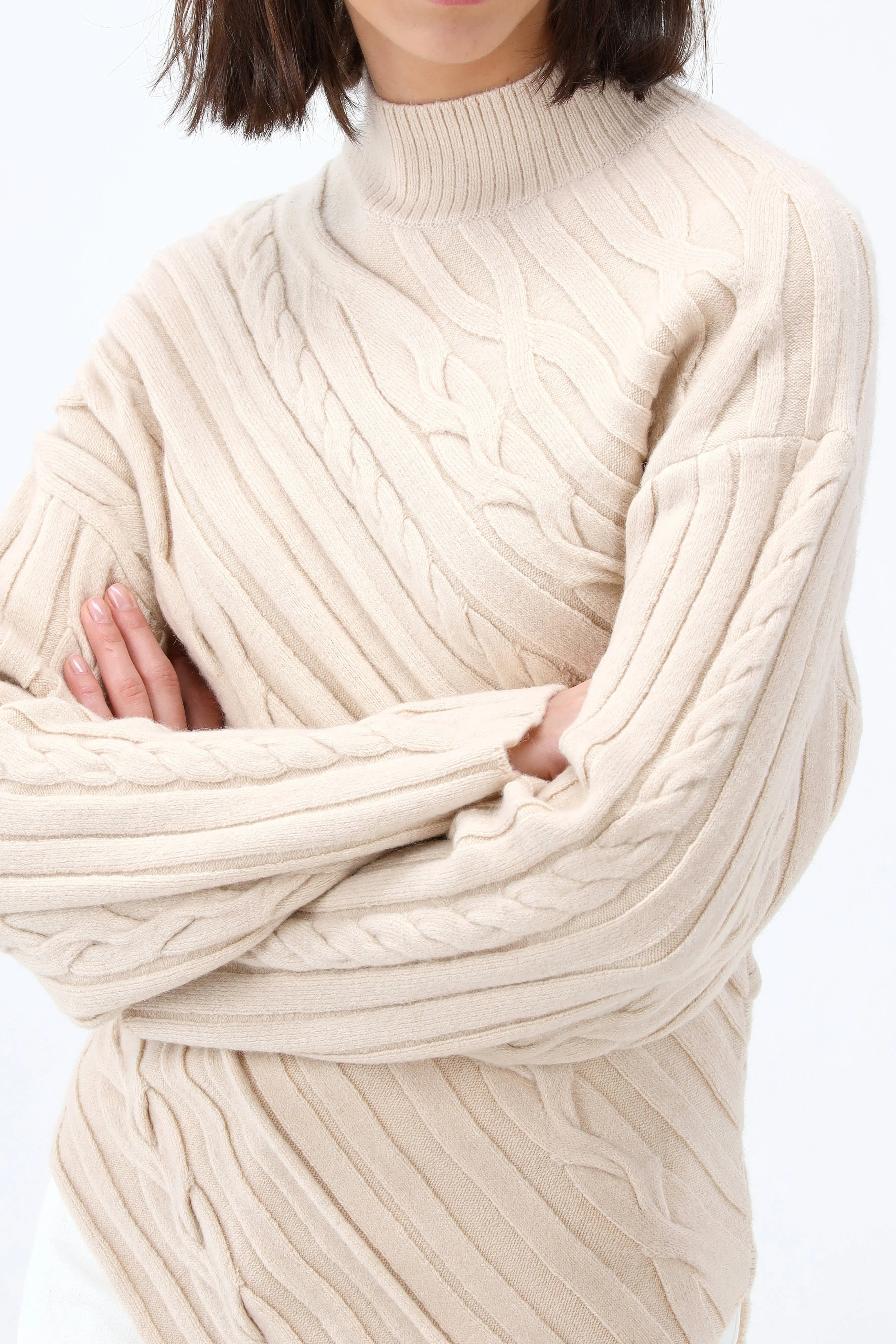 Pullover Bias Cable in Cream