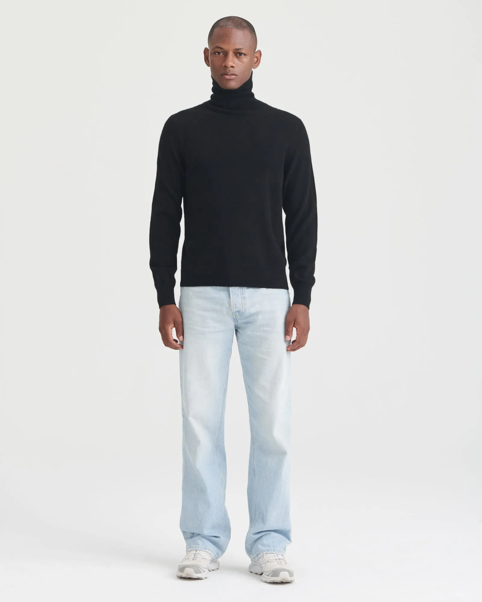 Signature Cashmere Turtleneck