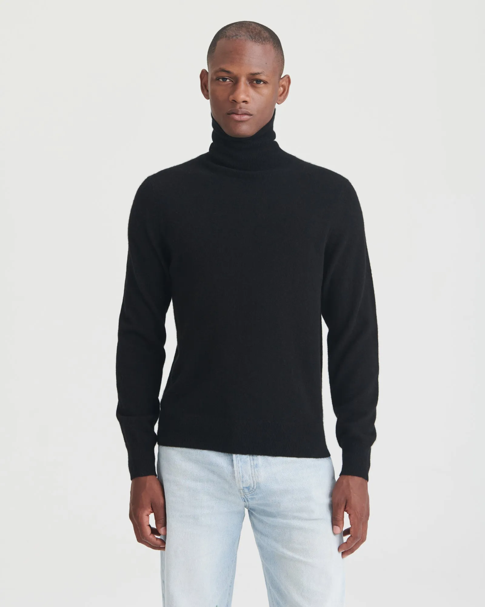 Signature Cashmere Turtleneck