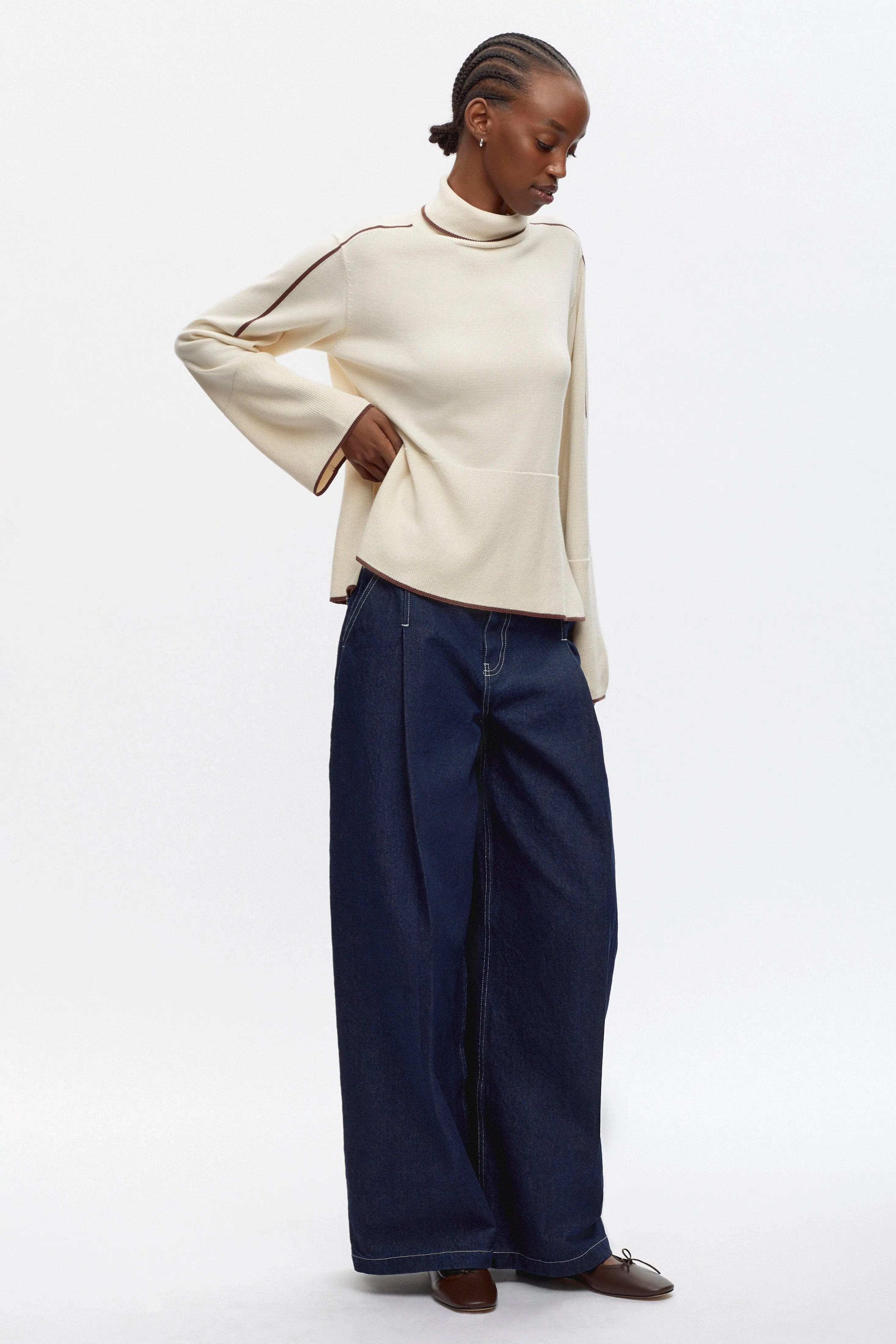 Women's Aswan Turtleneck in Natural